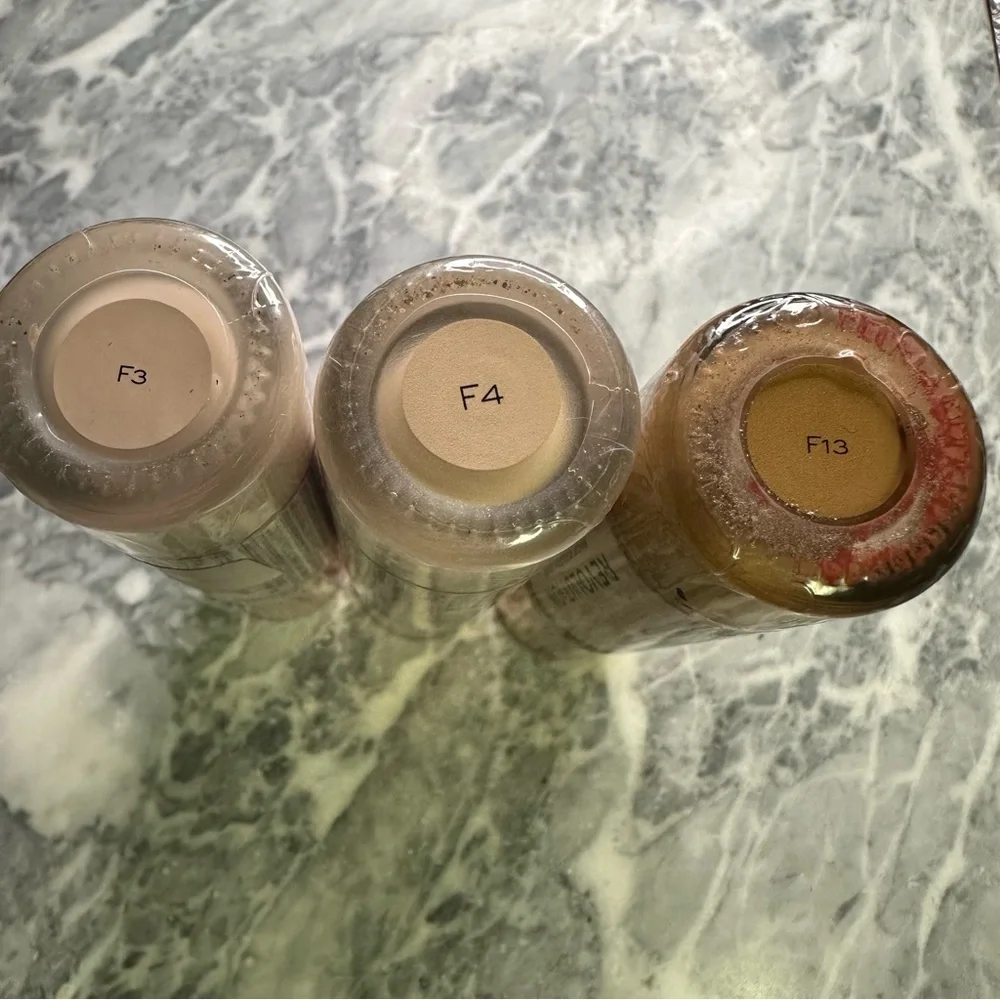 New Revolution Conceal and‎ Hydrate Foundation